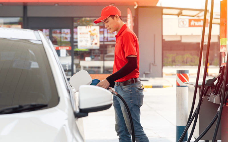 causas aumento precio gasolina colombia