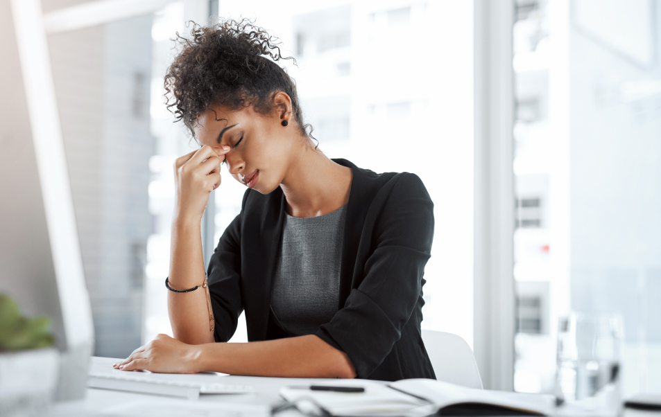¿Cómo puedes identificar y controlar riesgos psicosociales en tu empresa?